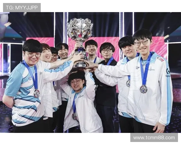 DWG战队与PSG战队精彩对决全场回放分析与精彩瞬间回顾