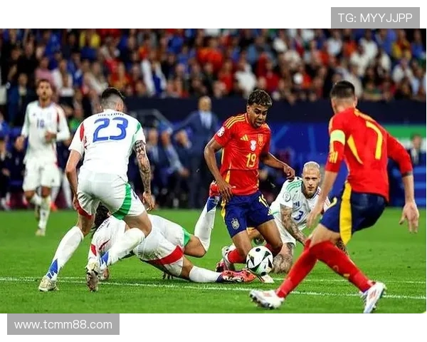 意大利国家队迎战摩尔多瓦力争胜利展现实力与风采