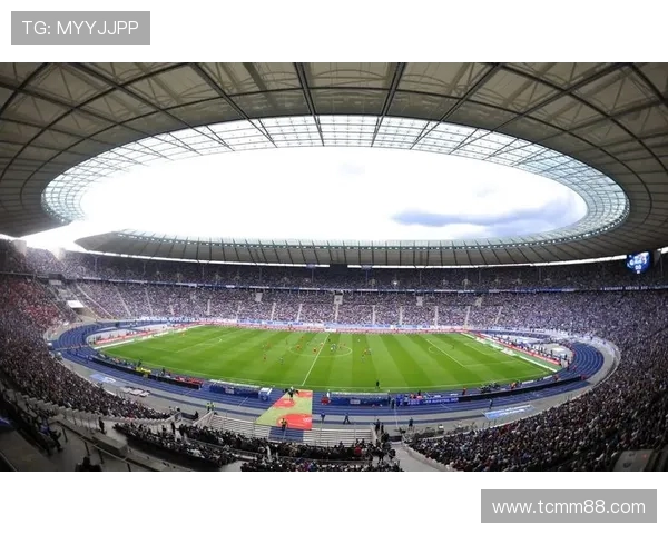 欧冠决赛场地问题引发球员不满温布利草坪质量成焦点争议 欧冠决赛场地问题引发球员不满温布利草坪质量成焦点争议