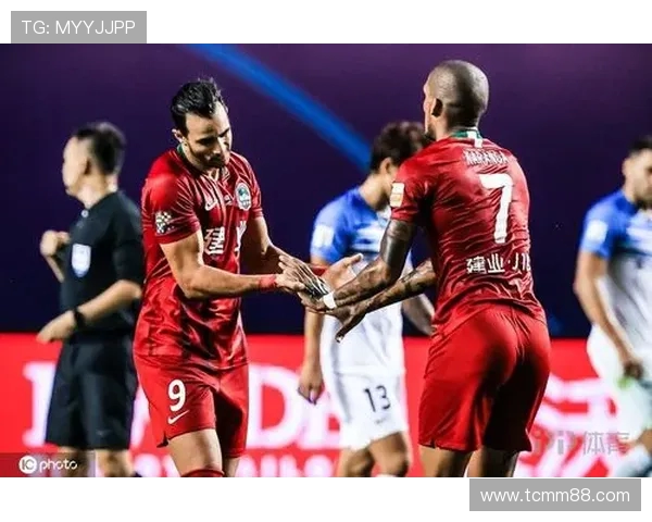 莱切主场迎战克努托内期待精彩对决与进球盛宴 莱切主场迎战克努托内期待精彩对决与进球盛宴