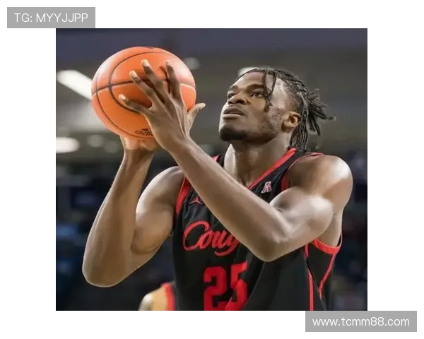 贾雷斯沃克:新星崛起的篮球天才与未来潜力解析 贾雷斯沃克:新星崛起的篮球天才与未来潜力解析