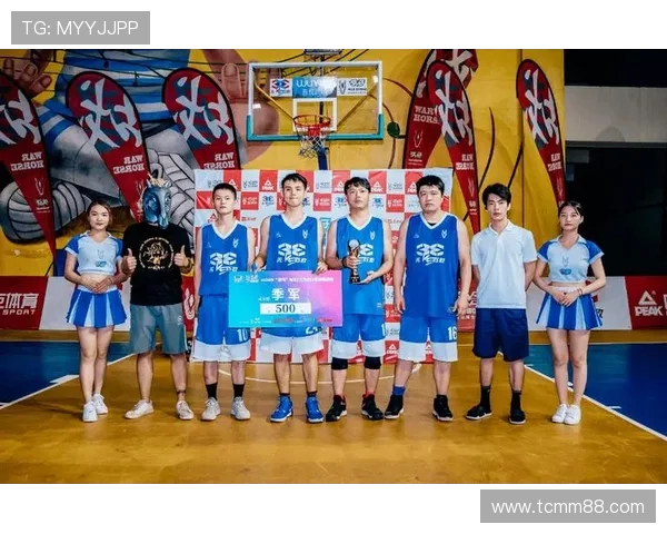 南京篮球队的精神探索与团队意识深度剖析 南京篮球队的精神探索与团队意识深度剖析